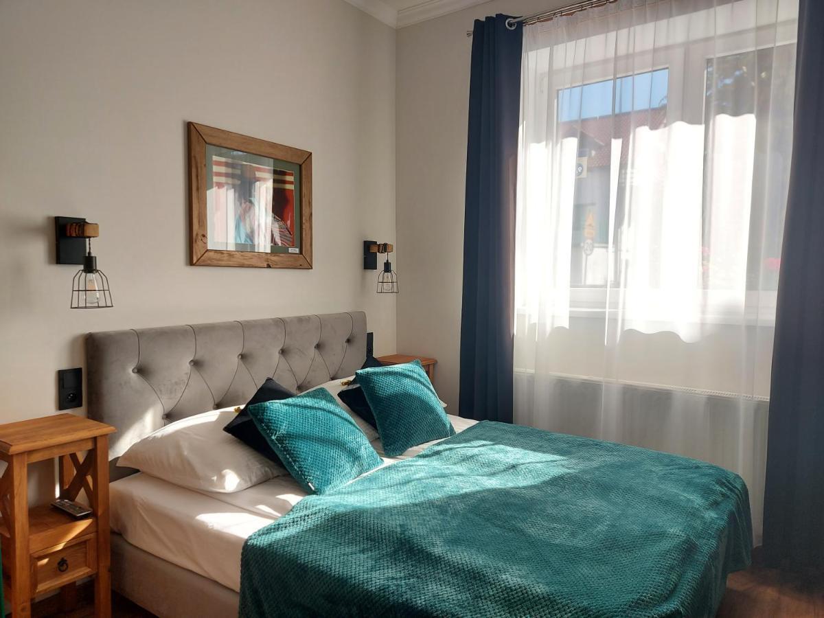 4 Strony Swiata Pokoje I Apartamenty Dzwirzyno Exterior photo